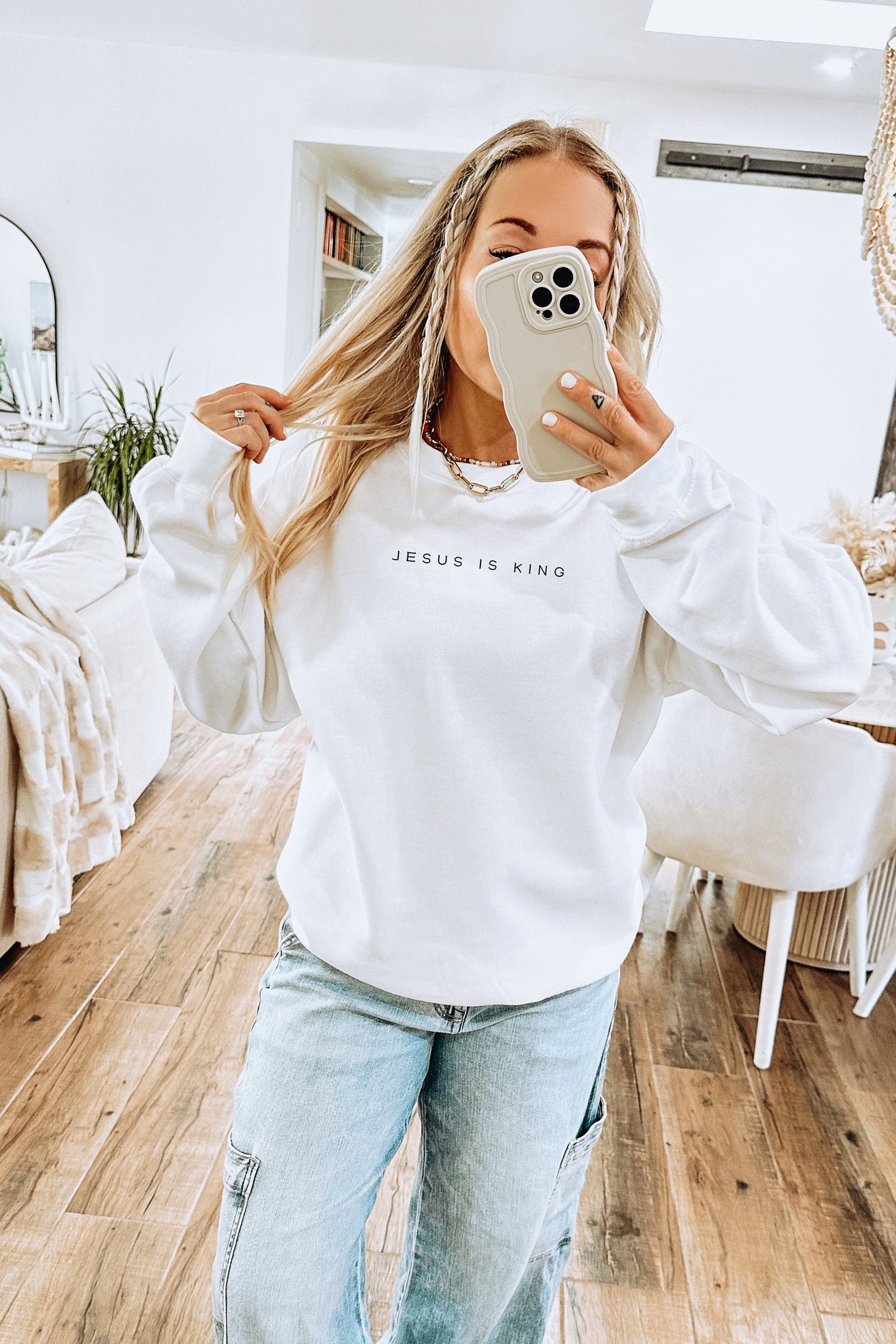 Jesus Is King Sweater V2