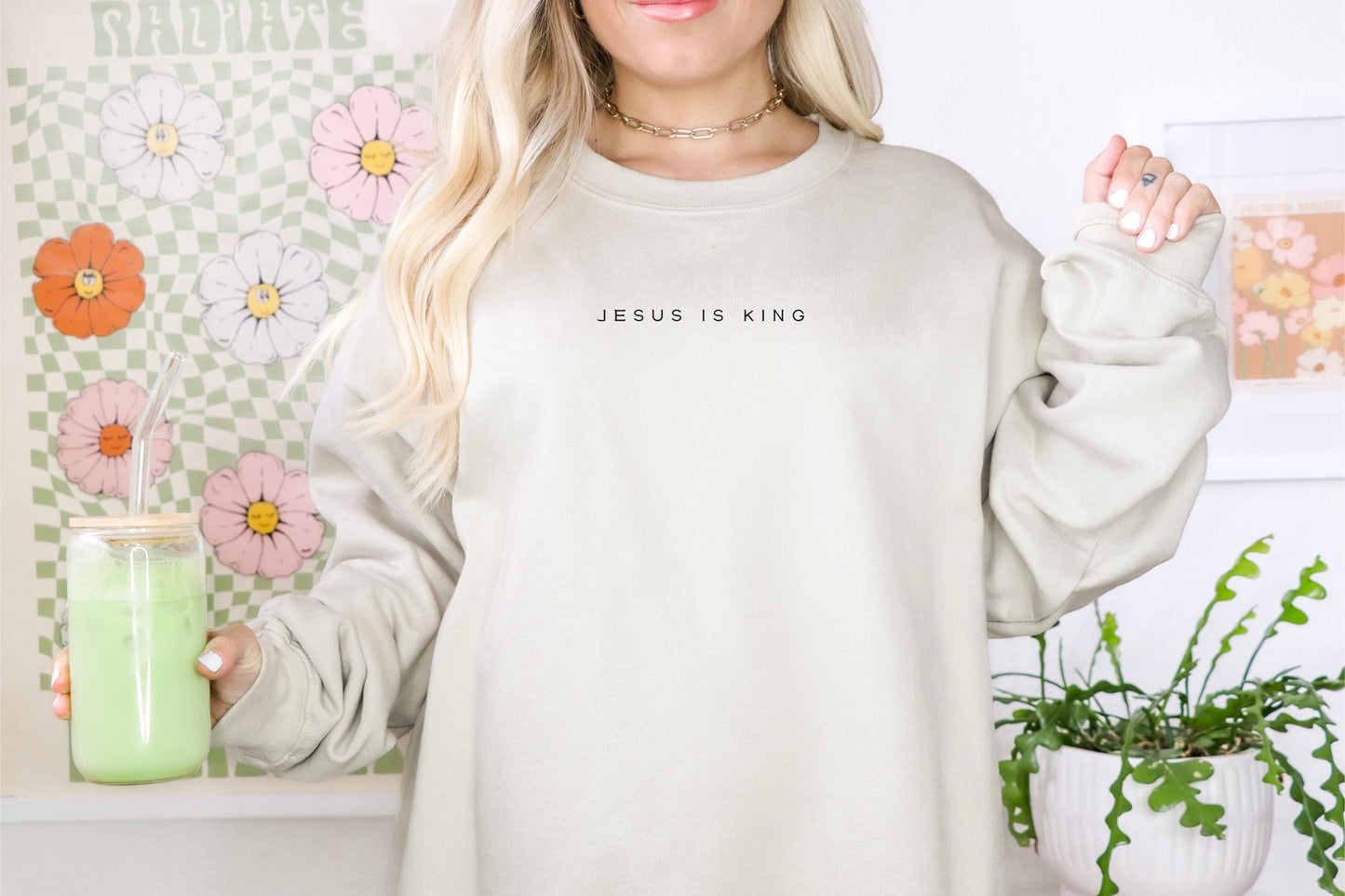 Jesus Is King Sweater V2