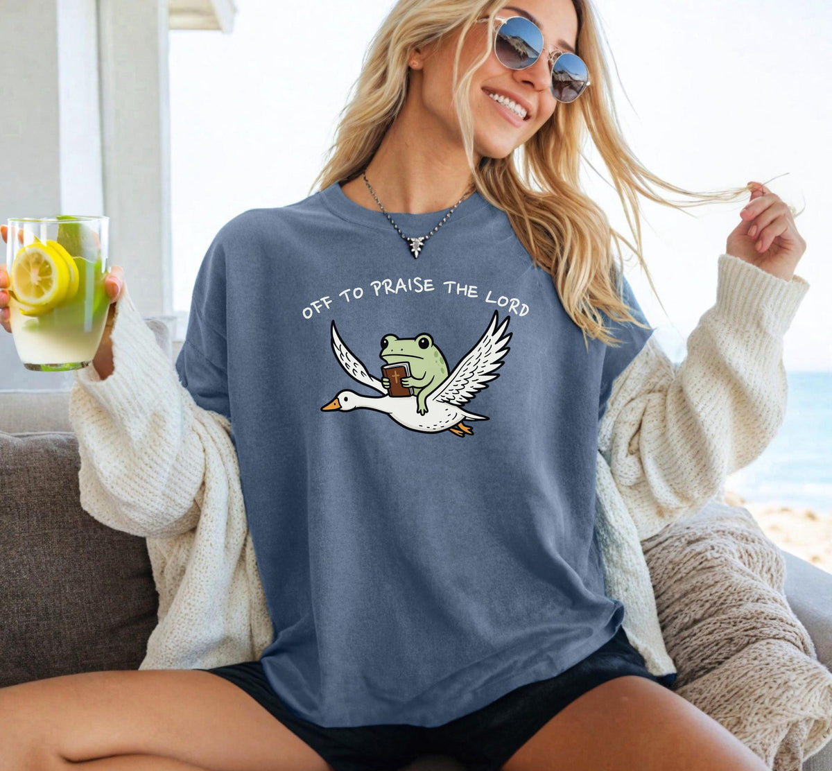 Off To Praise The Lord Tee V1